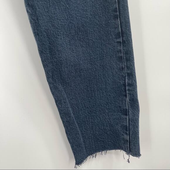 LEVI’S Wedgie Denim Jeans High Rise Tapered Leg Raw Hem Crop 99% Cotton NWT SZ29 - Picture 12 of 16